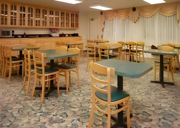 Days Inn by Wyndham Gilroy image 21